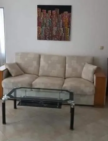 страхотен тристаен Sveti Vlas