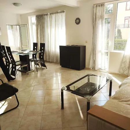 Apartment страхотен тристаен Sveti Vlas